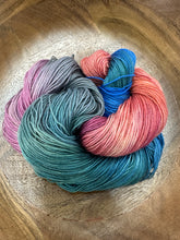 Load image into Gallery viewer, January 2025 Goddess Unclub Chinese Hsi Wang Mu