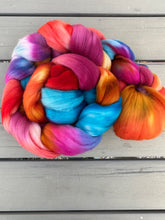 Load image into Gallery viewer, Rambouillet 4 Ounce Spinning Fiber Top