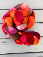 Load image into Gallery viewer, Rambouillet 4 Ounce Spinning Fiber Top