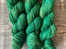 Load image into Gallery viewer, Seasons DK Juniper Tonal