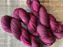 Load image into Gallery viewer, Seasons DK Chokecherry Tonal