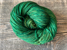 Load image into Gallery viewer, Seasons DK Juniper Tonal