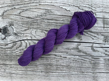 Load image into Gallery viewer, Mini Skeins Set Summer Berries Gradient