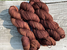 Load image into Gallery viewer, Mountain Sock Tonal Colors