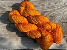 Load image into Gallery viewer, Mountain Sock Tonal Colors