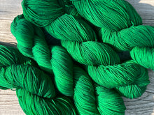 Load image into Gallery viewer, Mountain Sock Tonal Colors