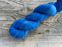 Load image into Gallery viewer, Mountain Sock Five Skein Gradient Yarn Kit Singing the Blues