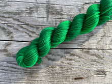 Load image into Gallery viewer, Mountain Sock Five Skein Gradient Yarn Kit Summer Glory