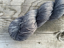 Load image into Gallery viewer, Mountain Sock Five Skein Gradient Yarn Kit Stone and Earth
