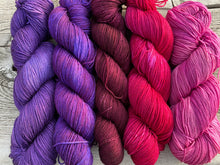 Load image into Gallery viewer, Mountain Sock Five Skein Gradient Yarn Kit Juicy Berries