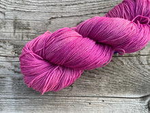 Load image into Gallery viewer, Mountain Sock Five Skein Gradient Yarn Kit Juicy Berries