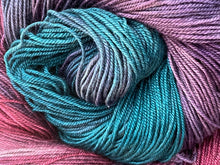 Load image into Gallery viewer, Denali Fingering Yarn Gem State