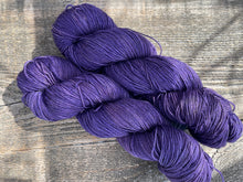 Load image into Gallery viewer, Denali Fingering Yarn Kettled Dyed Tonals