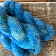 Load image into Gallery viewer, Zion Lace Alpaca Silk Tonals