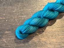 Load image into Gallery viewer, Mini Skeins Set Ice Cool Gradient