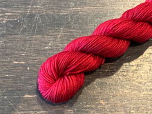 Load image into Gallery viewer, Mini Skeins Set Rainbow Gradient