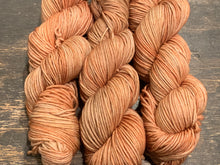 Load image into Gallery viewer, Seasons DK Driftwood Tonal