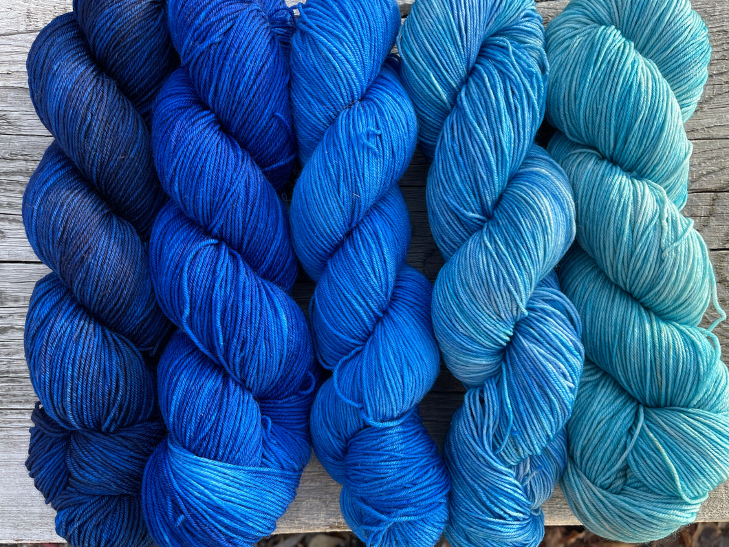 Mountain Sock Five Skein Gradient Yarn Kit Singing the Blues