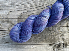 Load image into Gallery viewer, Mountain Sock Five Skein Gradient Yarn Kit Purple Majesty
